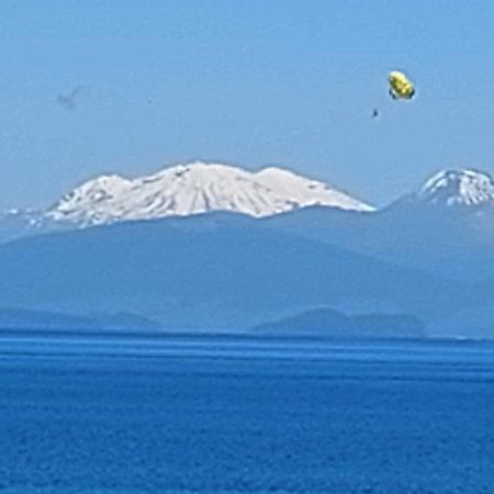 Bed And Breakfast Happy Home Taupo Accommodation Eksteriør bilde