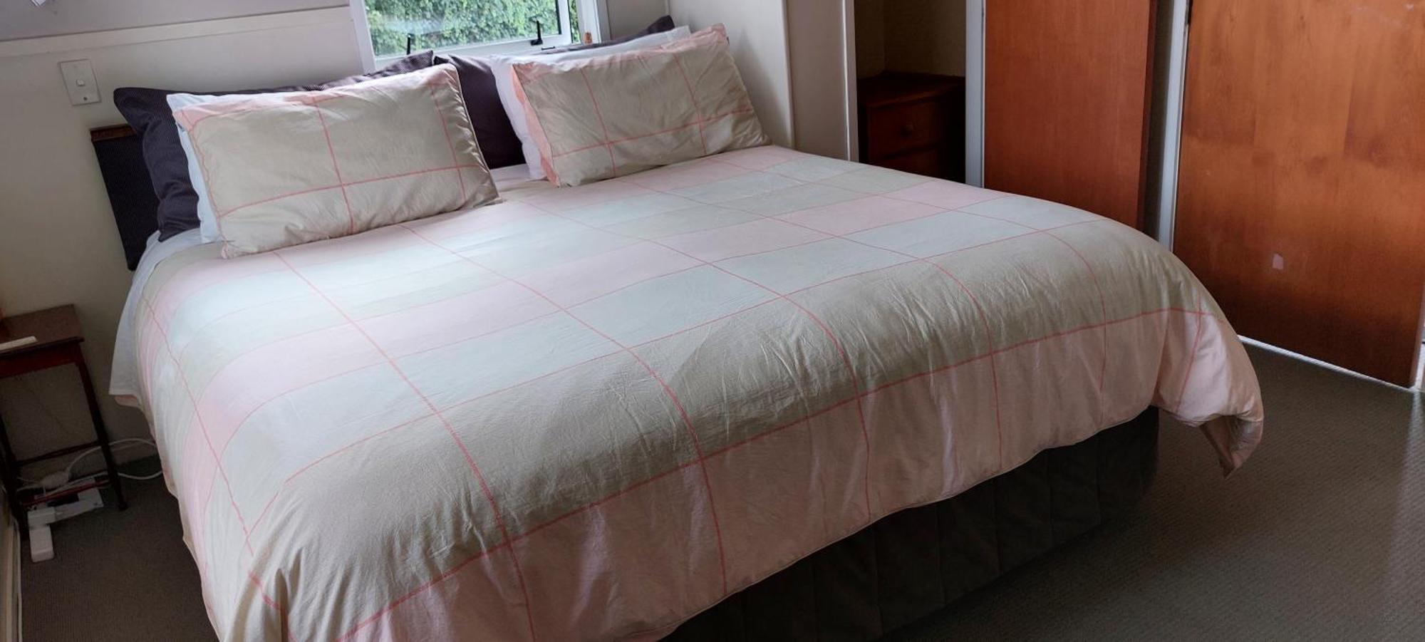 Bed And Breakfast Happy Home Taupo Accommodation Eksteriør bilde