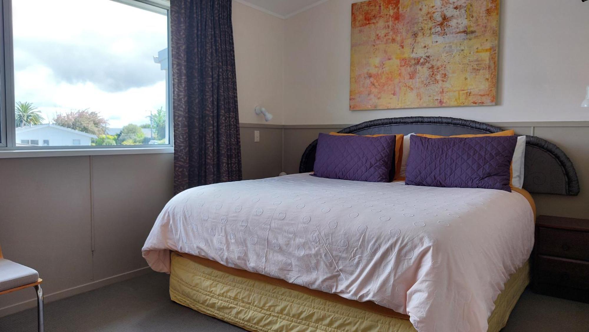 Bed And Breakfast Happy Home Taupo Accommodation Eksteriør bilde