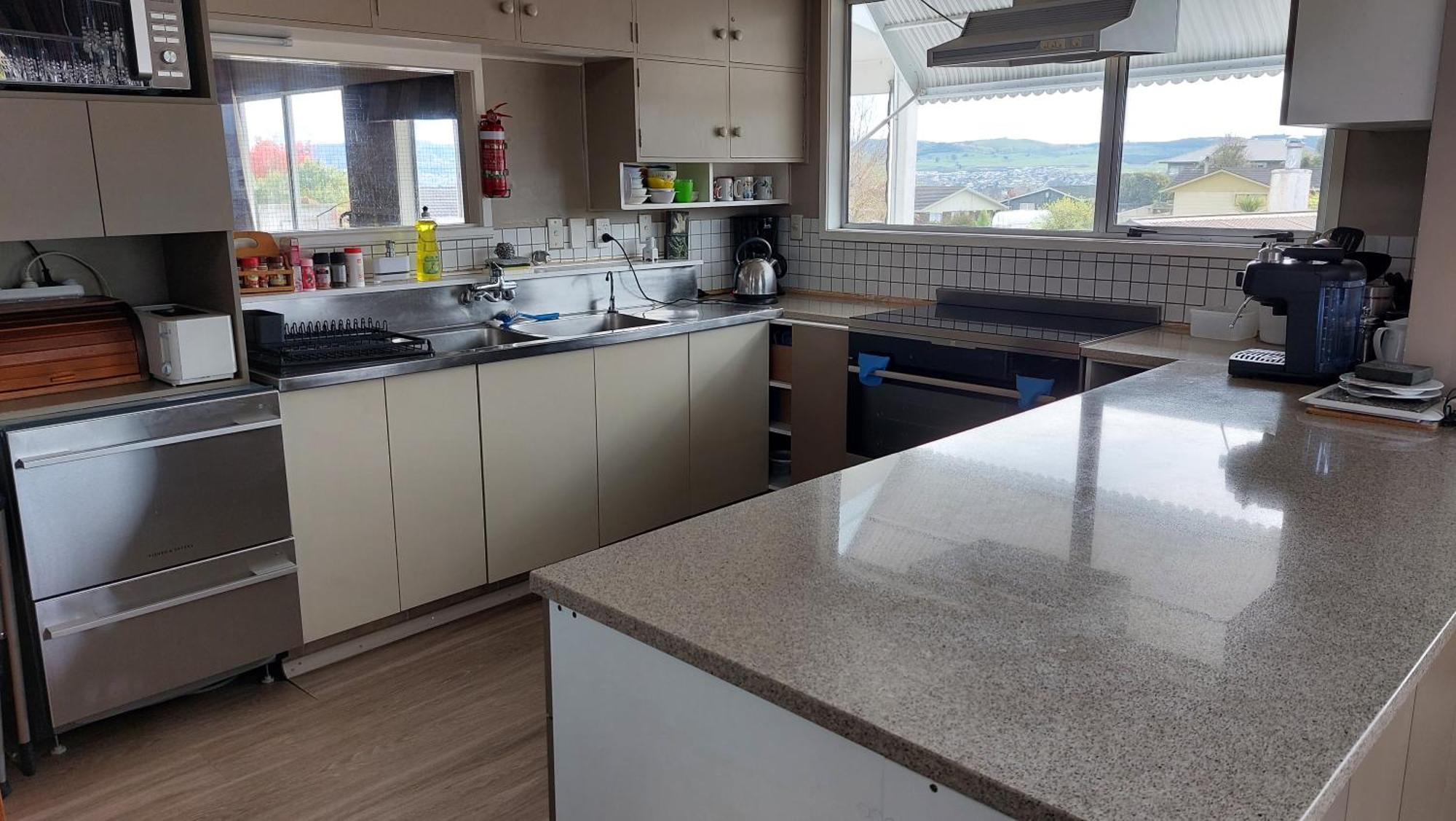 Bed And Breakfast Happy Home Taupo Accommodation Eksteriør bilde