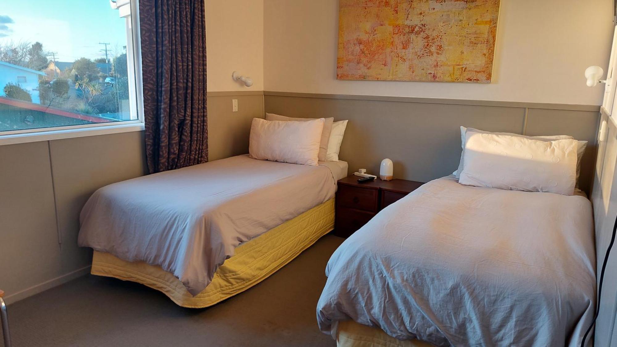 Bed And Breakfast Happy Home Taupo Accommodation Eksteriør bilde