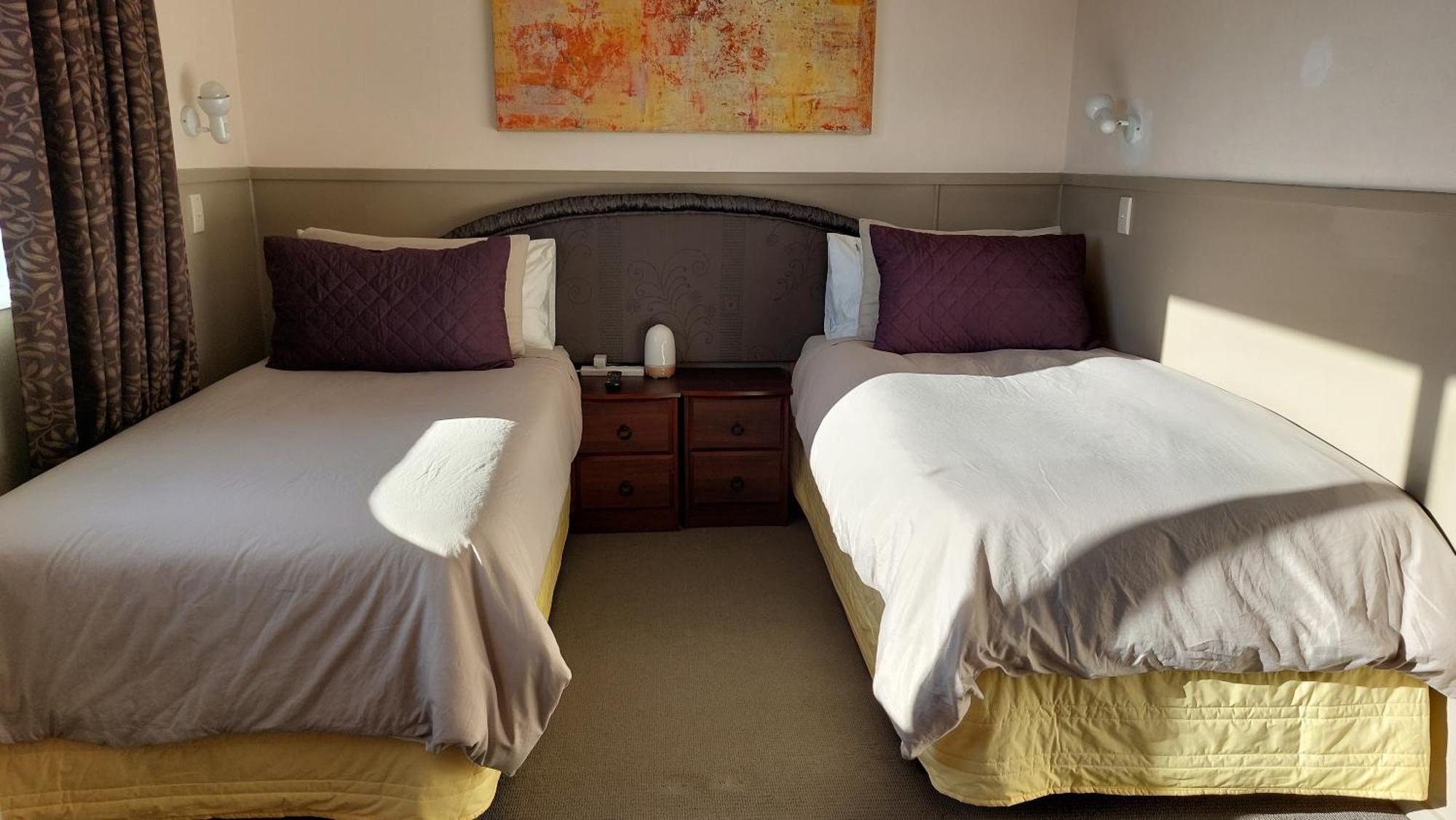 Bed And Breakfast Happy Home Taupo Accommodation Eksteriør bilde